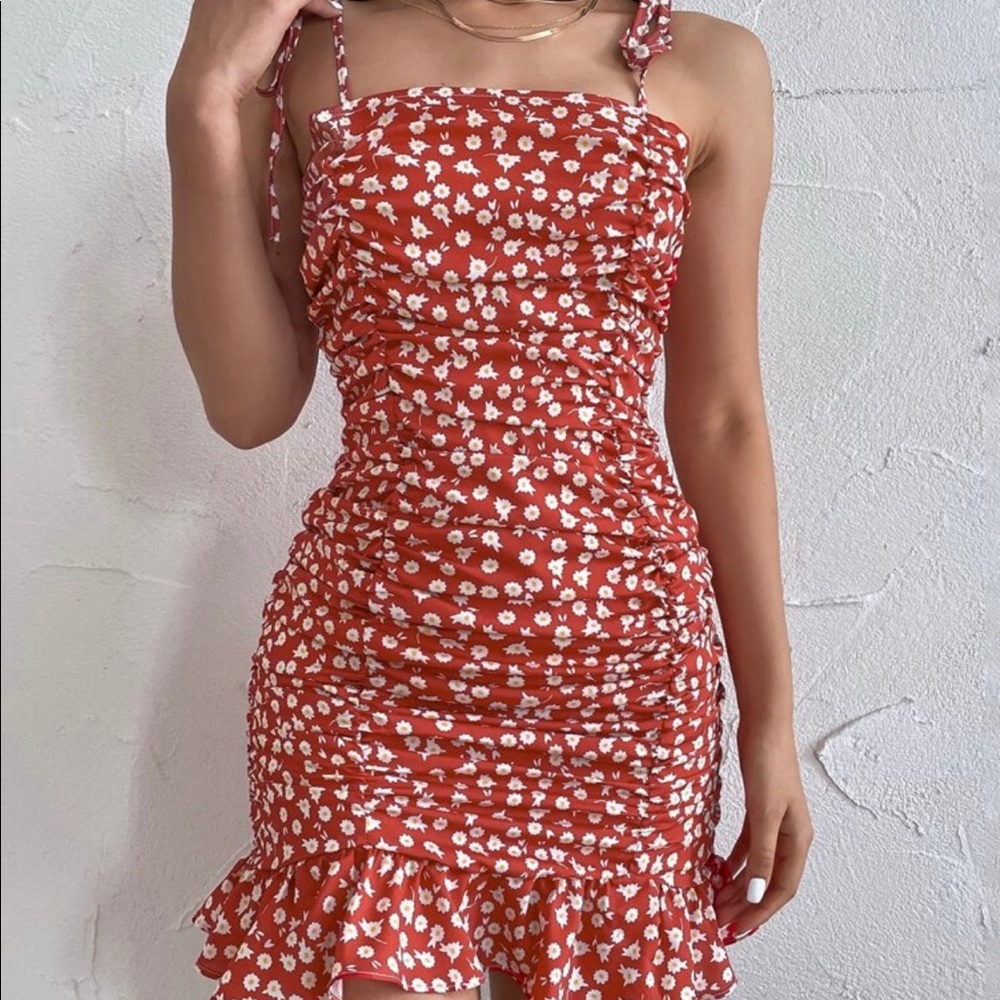 Ditsy Floral Tie Shoulder Ruched Dress